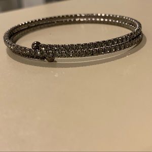 Black crystal bracelet